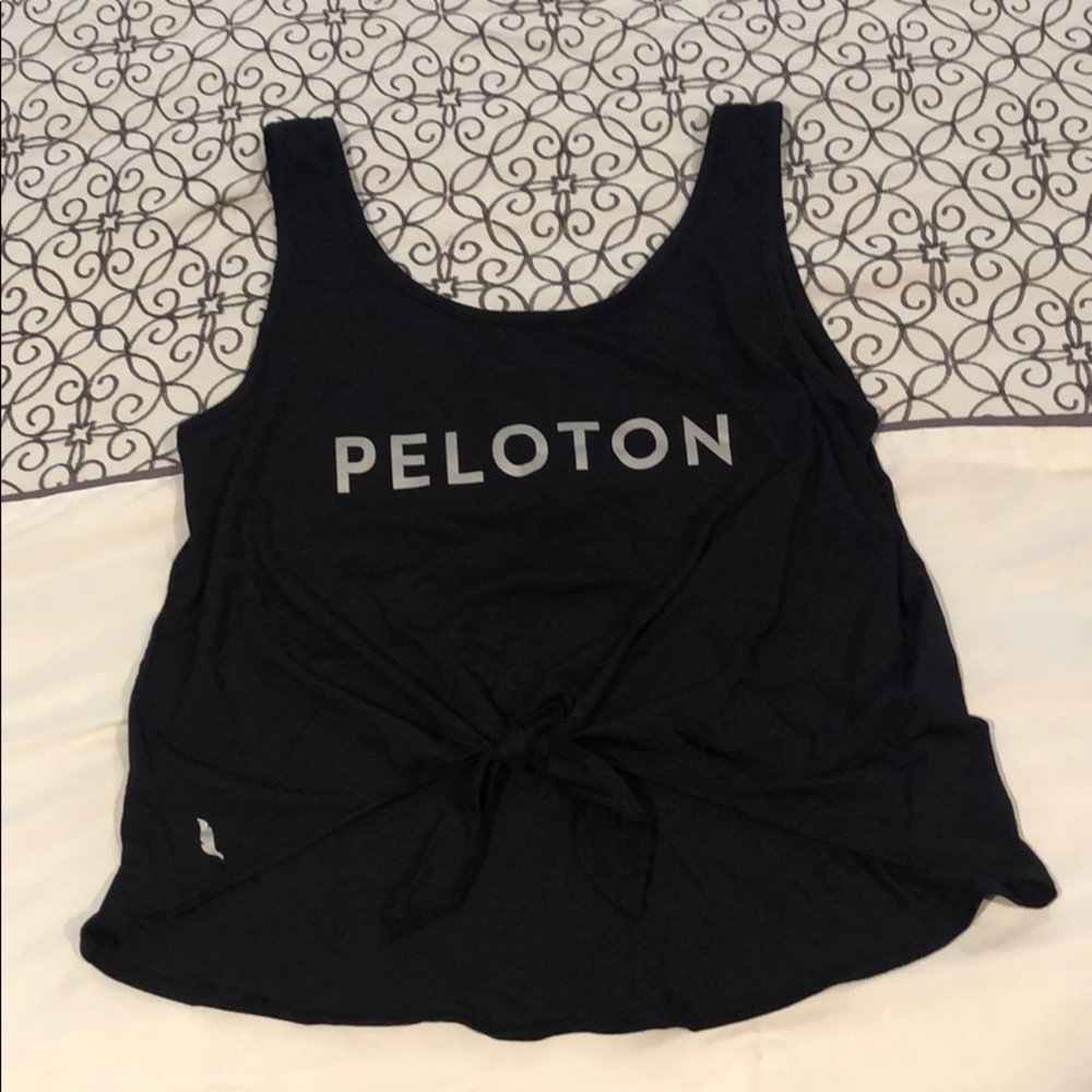 Peloton tank NWT